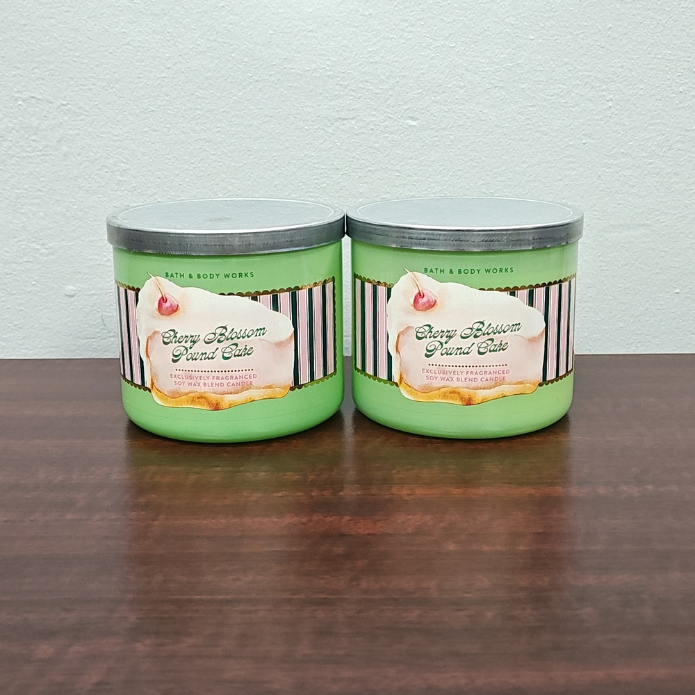 Bath & Body Works CHERRY BLOSSOM POUND CAKE 3-Wick Candles - Set of 2